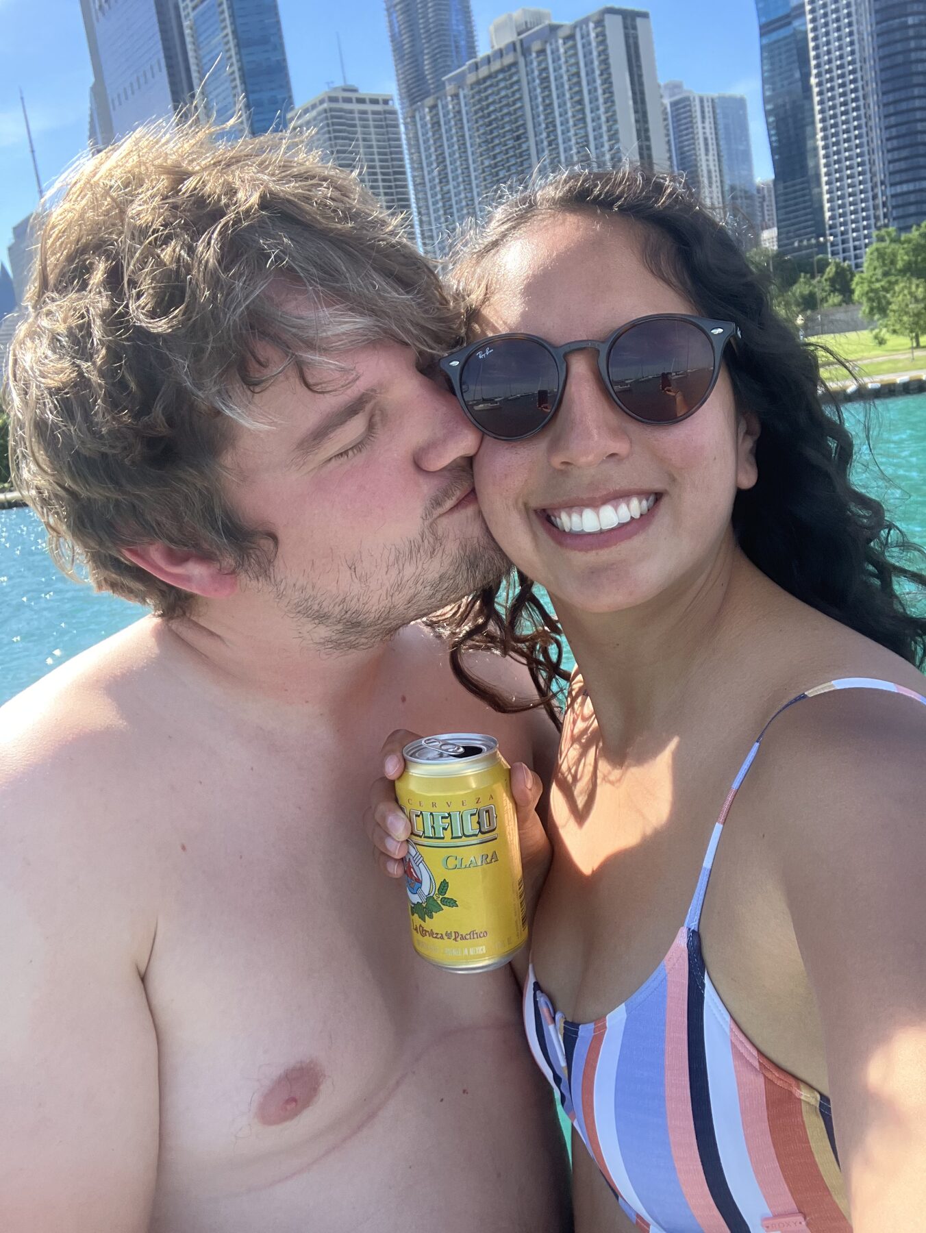 Paula and Felix by the Chicago lakefront